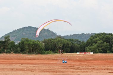 Phuket, Tayland - 15 Kasım: tanımlanamayan rakip