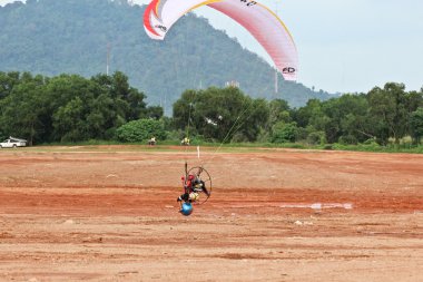 Phuket, Tayland - 15 Kasım: tanımlanamayan rakip