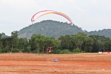 Phuket, Tayland - 15 Kasım: tanımlanamayan rakip