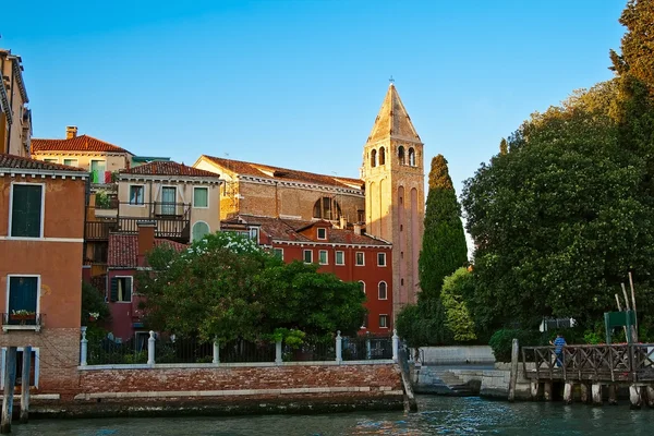 Venedik - campiello san sessiz bir köşesinde vidal — Stok fotoğraf