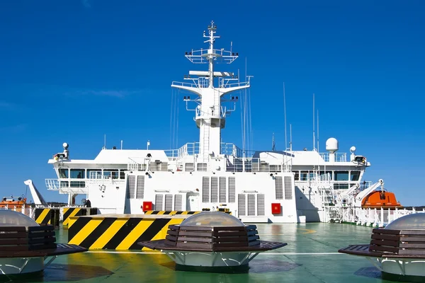 Le pont supérieur et le poste de commandement — Photo