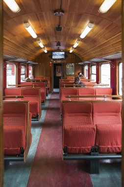 Retro tren vagon flam