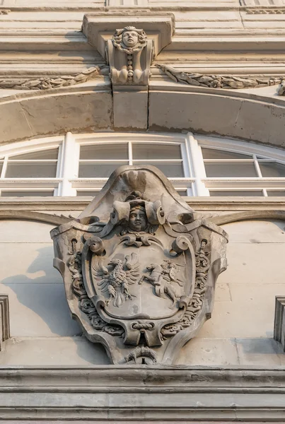 Katedral cephesinde sıva — Stok fotoğraf