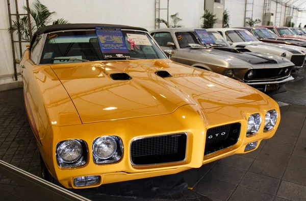 Bangkok - 22 Haziran'da pontiac gto 3 ekranda 1970 yargıç