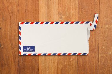 ahşap izole hava posta zarfı