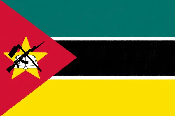 莫桑比克国旗在炭纸上绘图的粉彩 — 图库照片