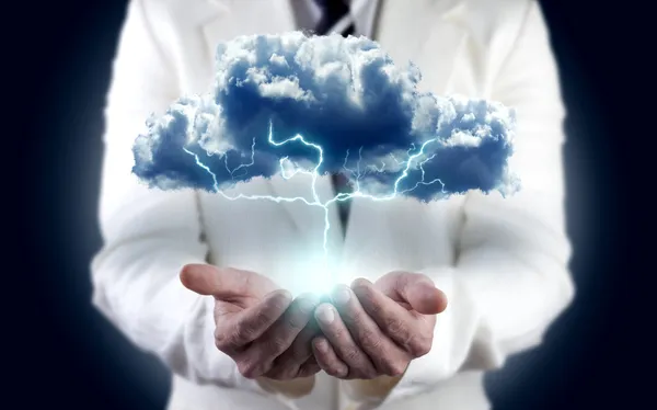 Energetikai koncepció és vihar felhő — Stock Fotó