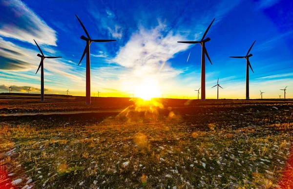 Turbinas Eólicas Para Geração Eletricidade Com Espaço Cópia Conceito Energia — Fotografia de Stock