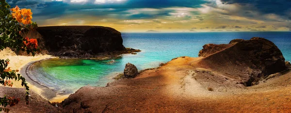 Spanische Strände Und Küste Landschaftlich Reizvolle Landschaft Papagayo Playa Blanca — Stockfoto