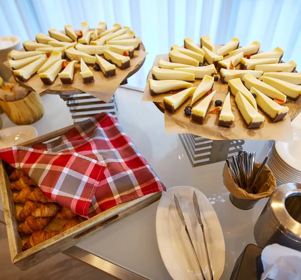 Festive Delicious Buffet Snacks Catering Wide Variety Food — Foto de Stock