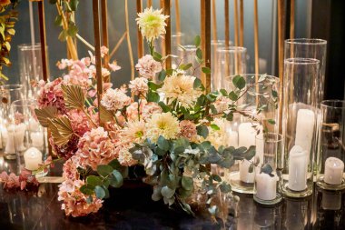 cozy atmosphere of the restaurant, retro light bulbs