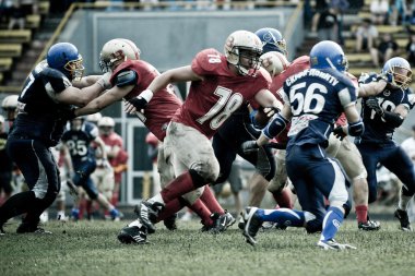 bir top için mücadele