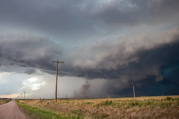 Una Tormenta Severa Produce Vientos Que Levantan Polvo Suciedad Hacia — Foto de Stock