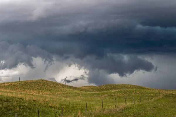 Low Ragged Storm Clouds Sky Hills Prairie Nebraska — Stock Photo, Image