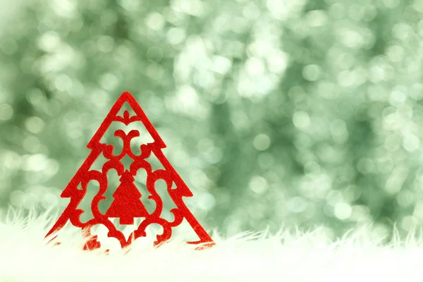 小さな赤いクリスマス ツリー — ストック写真