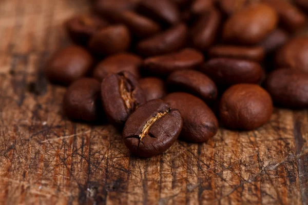 Vista de perto de grãos de café — Fotografia de Stock