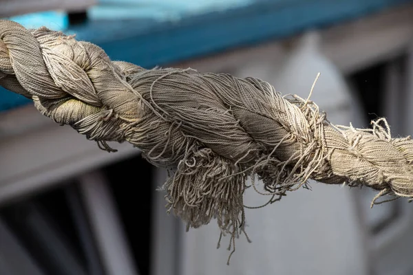 Worn Old Rusty Mooring Bollard Heavy Ropes Deck Ship Closeup — Stock Photo, Image