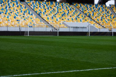 Boş ARENA LVIV STADIUM 'un iç görünümü.