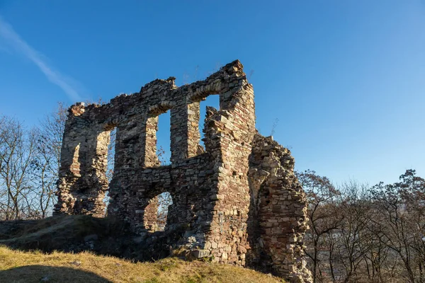 乌克兰布查赫布查赫城堡的废墟 — 图库照片