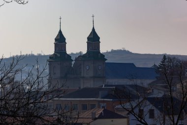 Zbarazh, Ukrayna 'daki Bernardine Manastırı' nın Aziz Anthony Kilisesi. .