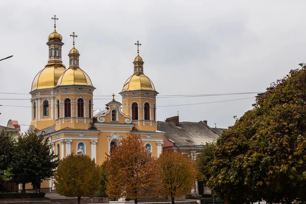 Berezhany Ucrania Iglesia Greco Católica Santa Trinidad Plaza Del Mercado —  Fotos de Stock