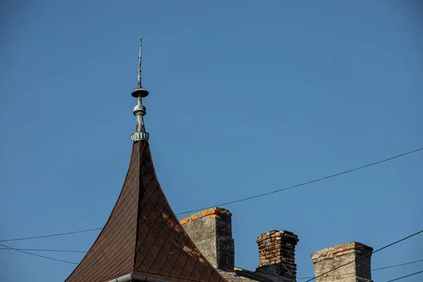 Roof House Made Red Metal Tiles Beautiful Large Chimney — Stockfoto