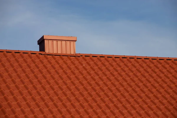 New Roofing Construction Attic Skylights Rain Gutter System Roof Windows — Stock Photo, Image