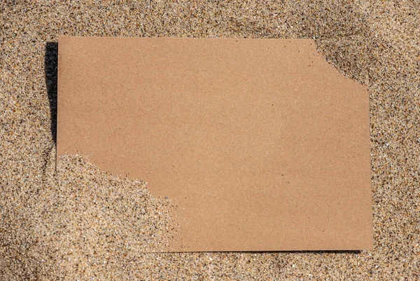 Estilo Verão Com Cartão Papel Branco Vazio Uma Areia Mar — Fotografia de Stock