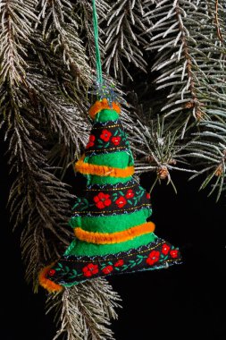 El yapımı Noel oyuncağı, Noel oyuncağı ringa kemiği ağacı, çuval bezi.