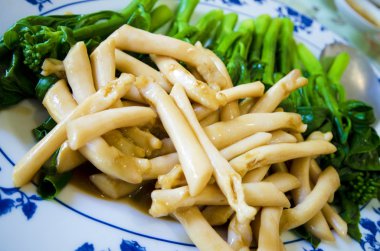 Abalone istiridye soslu