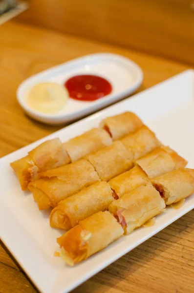 Ham and cheese spring rolls — Stock Photo, Image