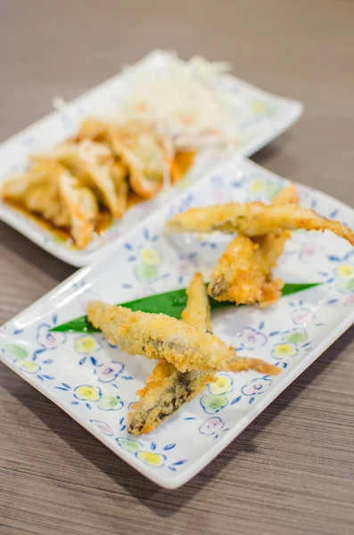Deep fried fish and gyoza dumpling set — Stock Photo, Image