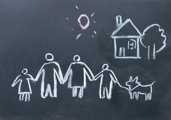Aile işareti ile Tebeşir tahtaya çizilen — Stok fotoğraf