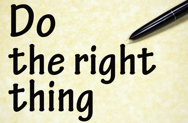 Do the right thing title written with pen on paper — Stock Photo, Image