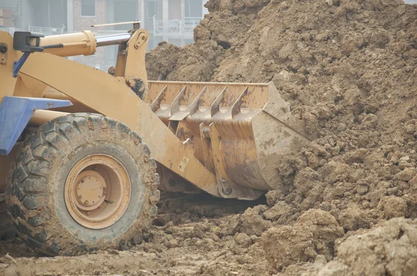 Bulldozer am Werk — Stockfoto