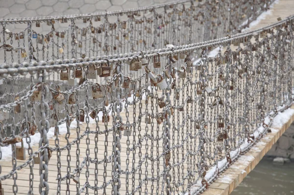 Iron chain bridge — Stock Photo, Image