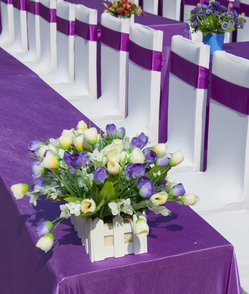 Chaise ruban violet — Photo