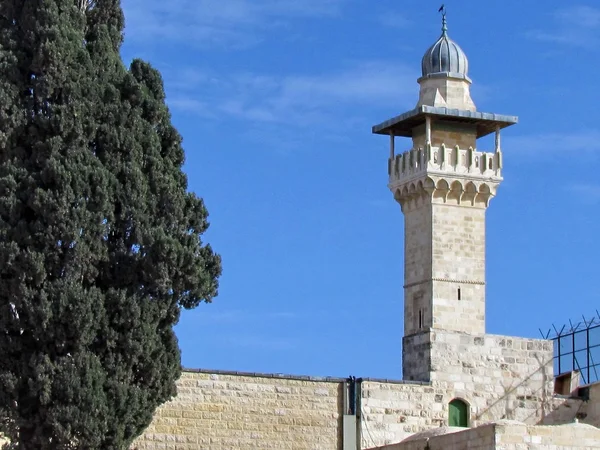 Jerusalén Mezquita de Al-Aqsa minarete 2012 — Foto de Stock