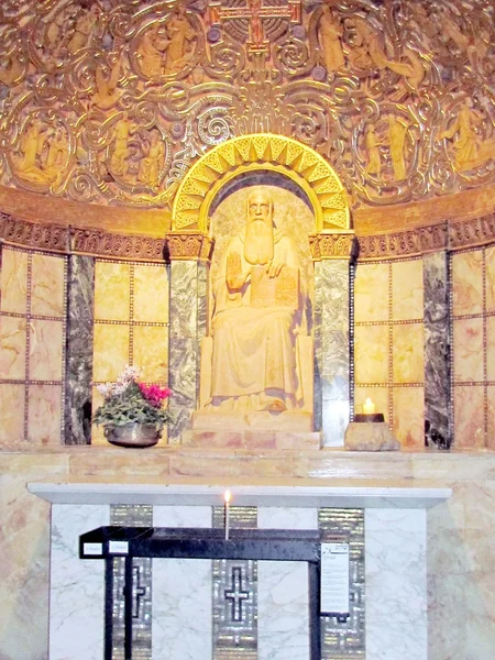 聖ベネディクト 2012年のエルサレム生神女就寝修道院のチャペル — ストック写真
