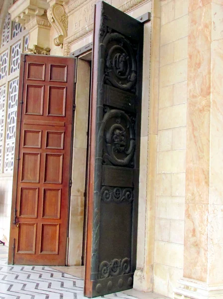 Jerusalem Kirche aller Nationen Tür 2012 — Stockfoto