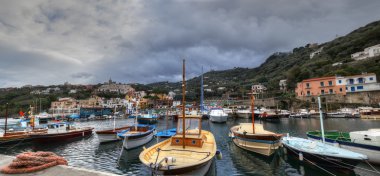 Bir Massa lubrense, İtalyan balıkçı köyü panoramik