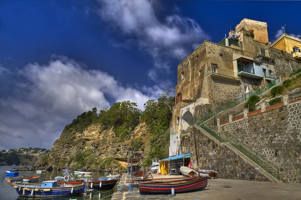 La Corricella: il più antico villaggio di pescatori dell'isola di Procida Fotografia Stock