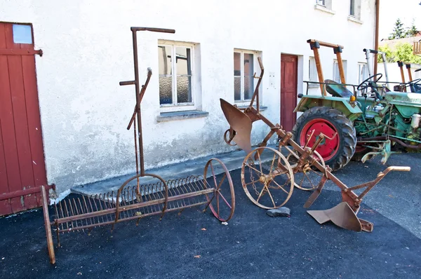 Máquinas agrícolas antigas — Fotografia de Stock