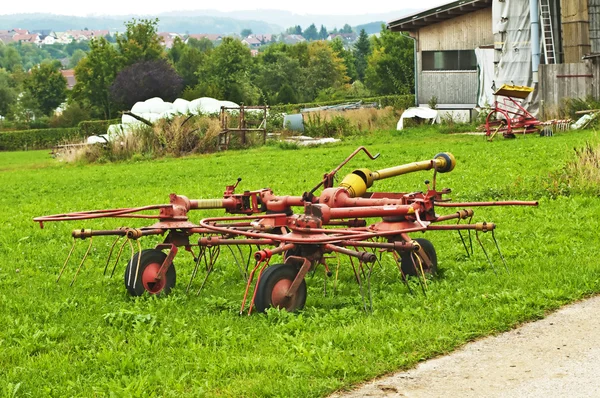 Old hay turning machine — Stock Photo, Image