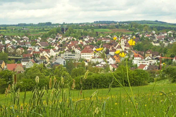 Dorp in het groen — Stockfoto