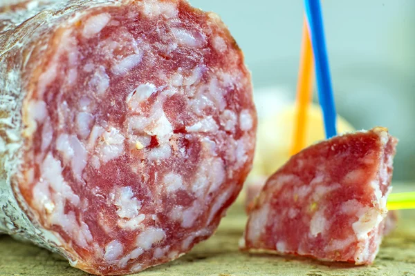 Salami aus Italien — Stockfoto