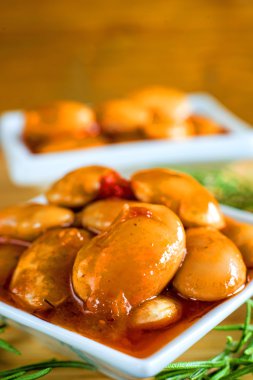 meze beyaz fasulye domates sos ile