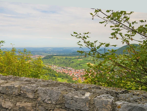 Panoramic view of the German castle Reussenstein — Stock Photo, Image