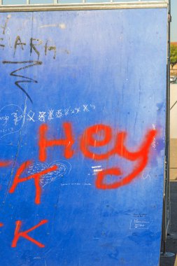 Grafitti ile yarım boru