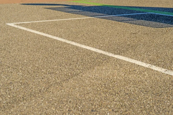 Parkplatz mit Schatten — Stockfoto